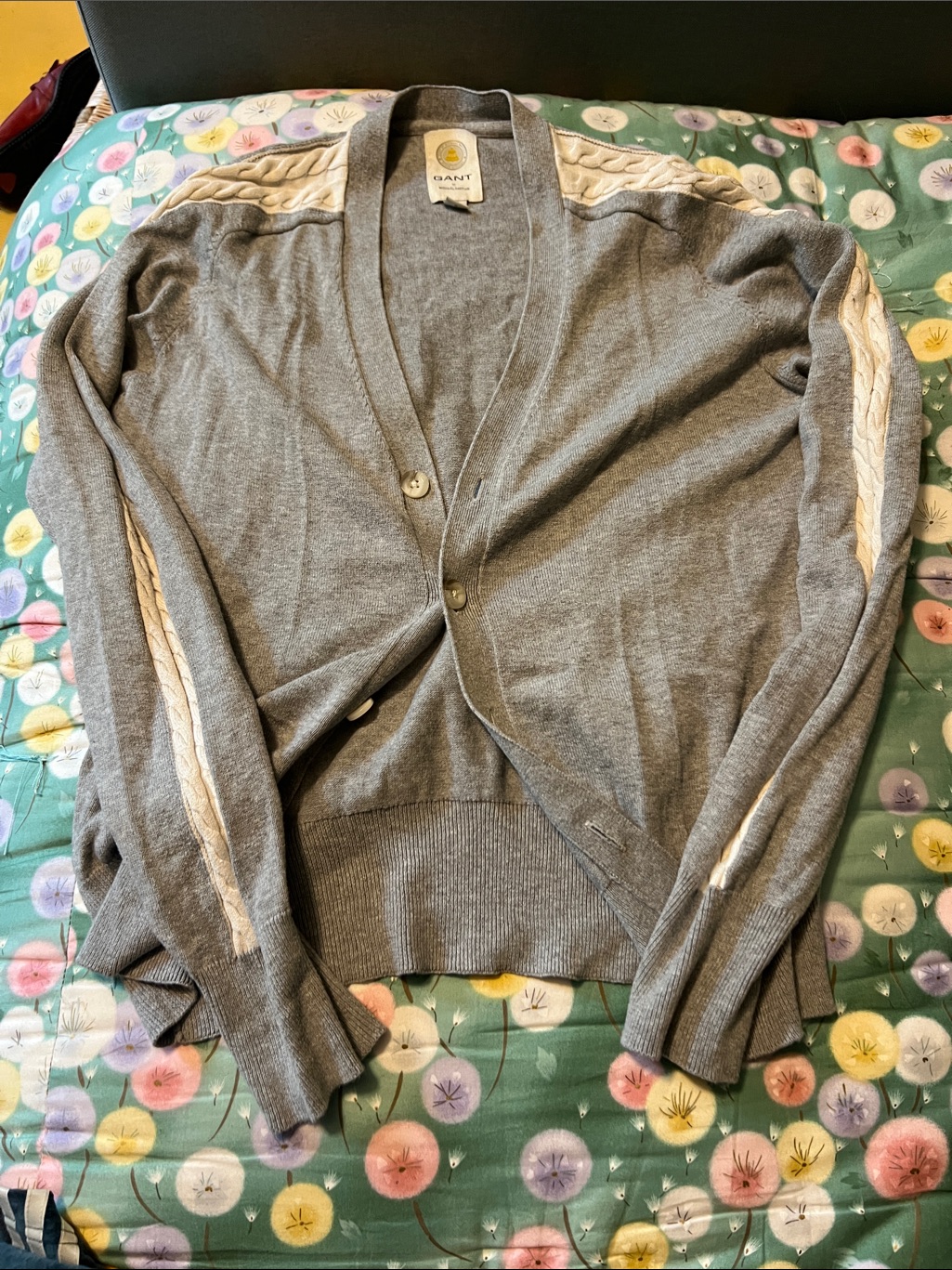 Gant Gray V-Neck Cardigan With Cream Cable-Trim Sleeves